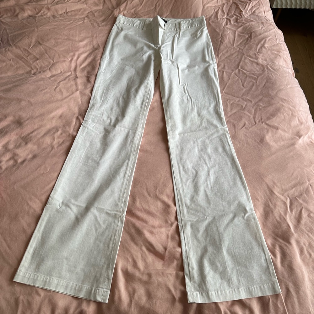 Elegant white pants